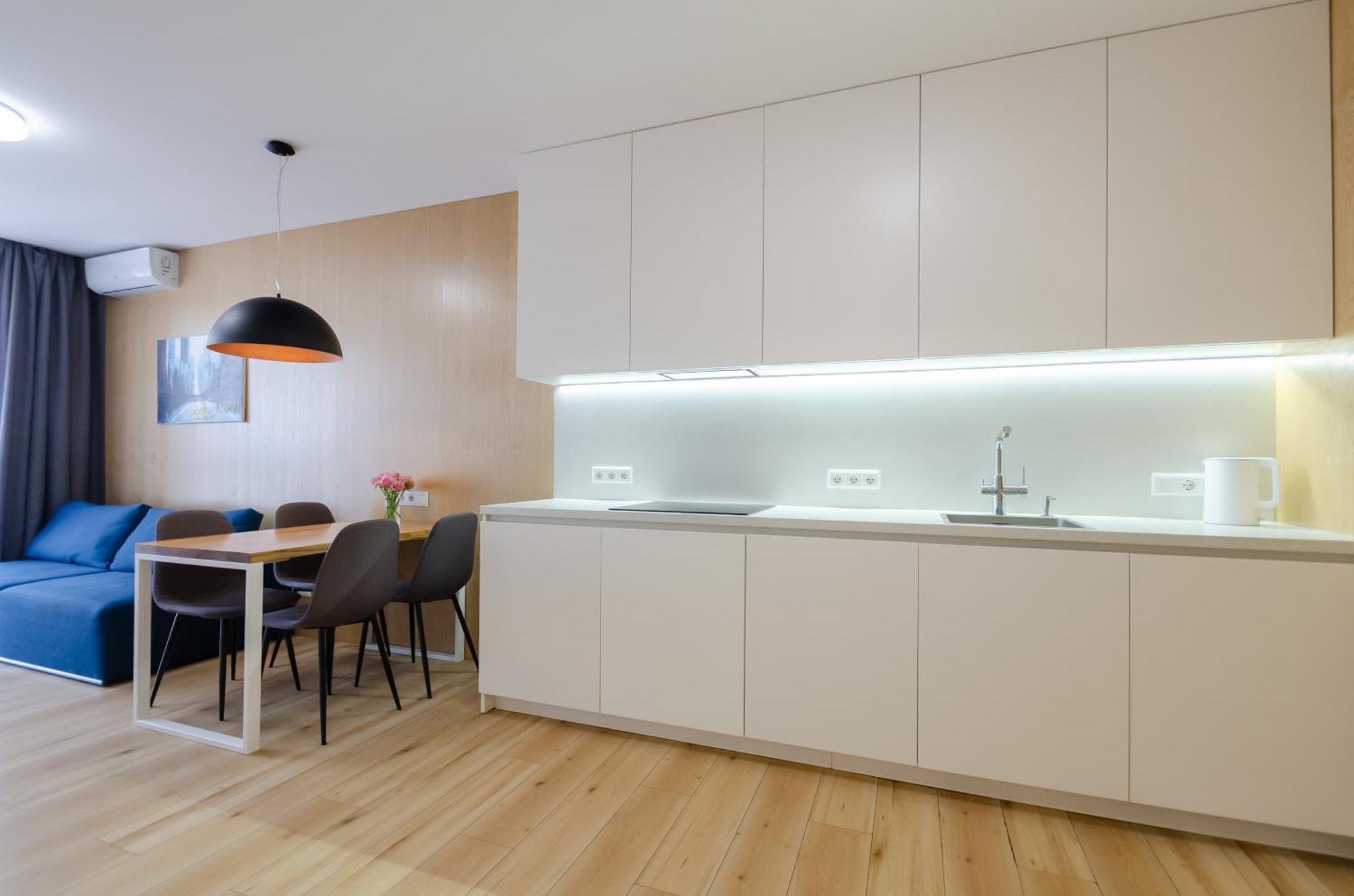 Petrovdom 205-206 Panoramic City View Apartments At Rc Kvartet, Central Railway Station Κίεβο Εξωτερικό φωτογραφία